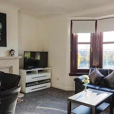 Carnock Road Apartment - Silverburn Shopping Centre 格拉斯哥 外观 照片